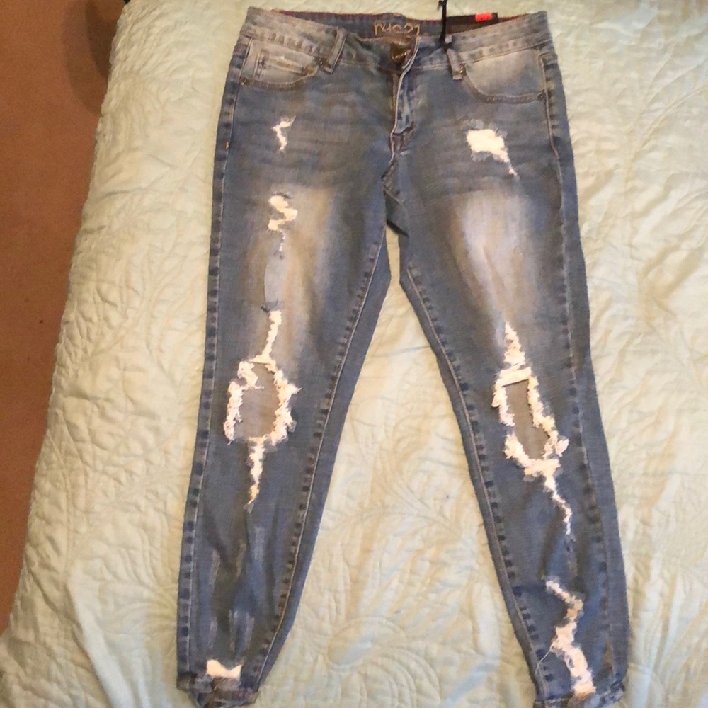Distressed look jeans